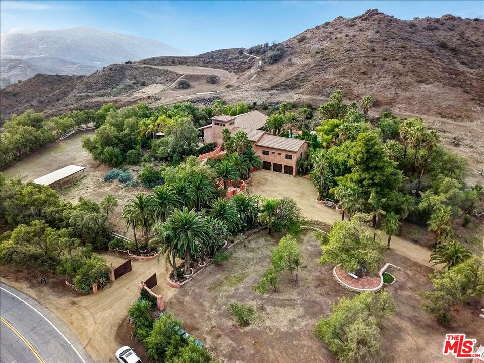 1351 Decker Road Malibu, CA 90265 - Photo 24 of 54