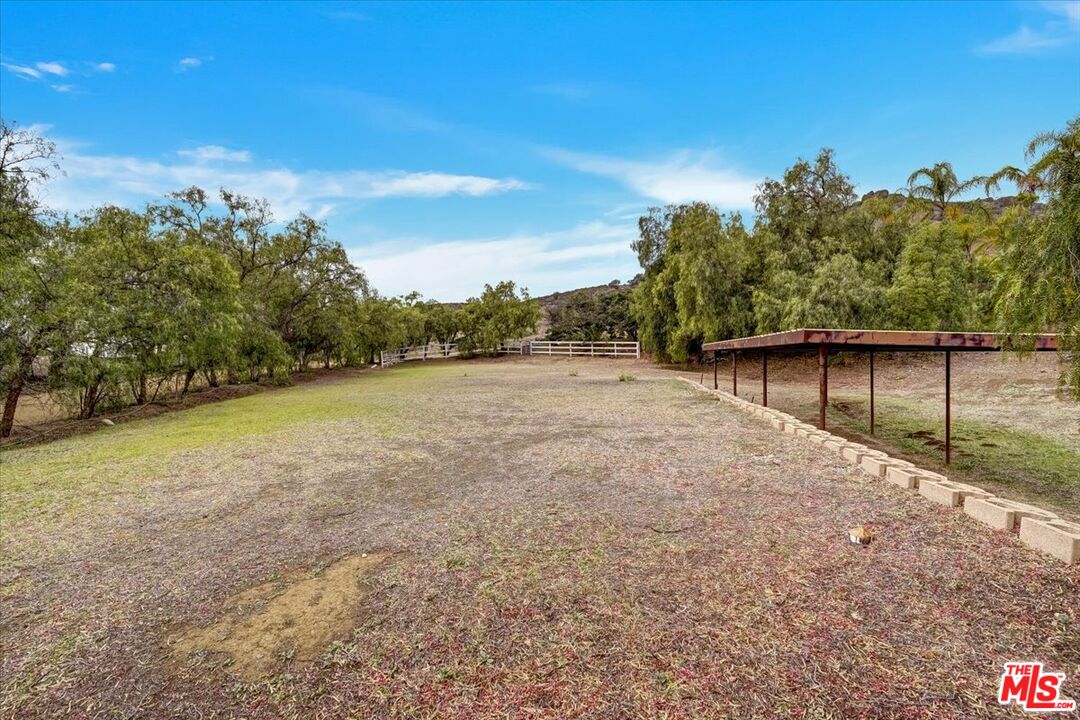 1351 Decker Road Malibu, CA 90265 - Photo 49 of 54
