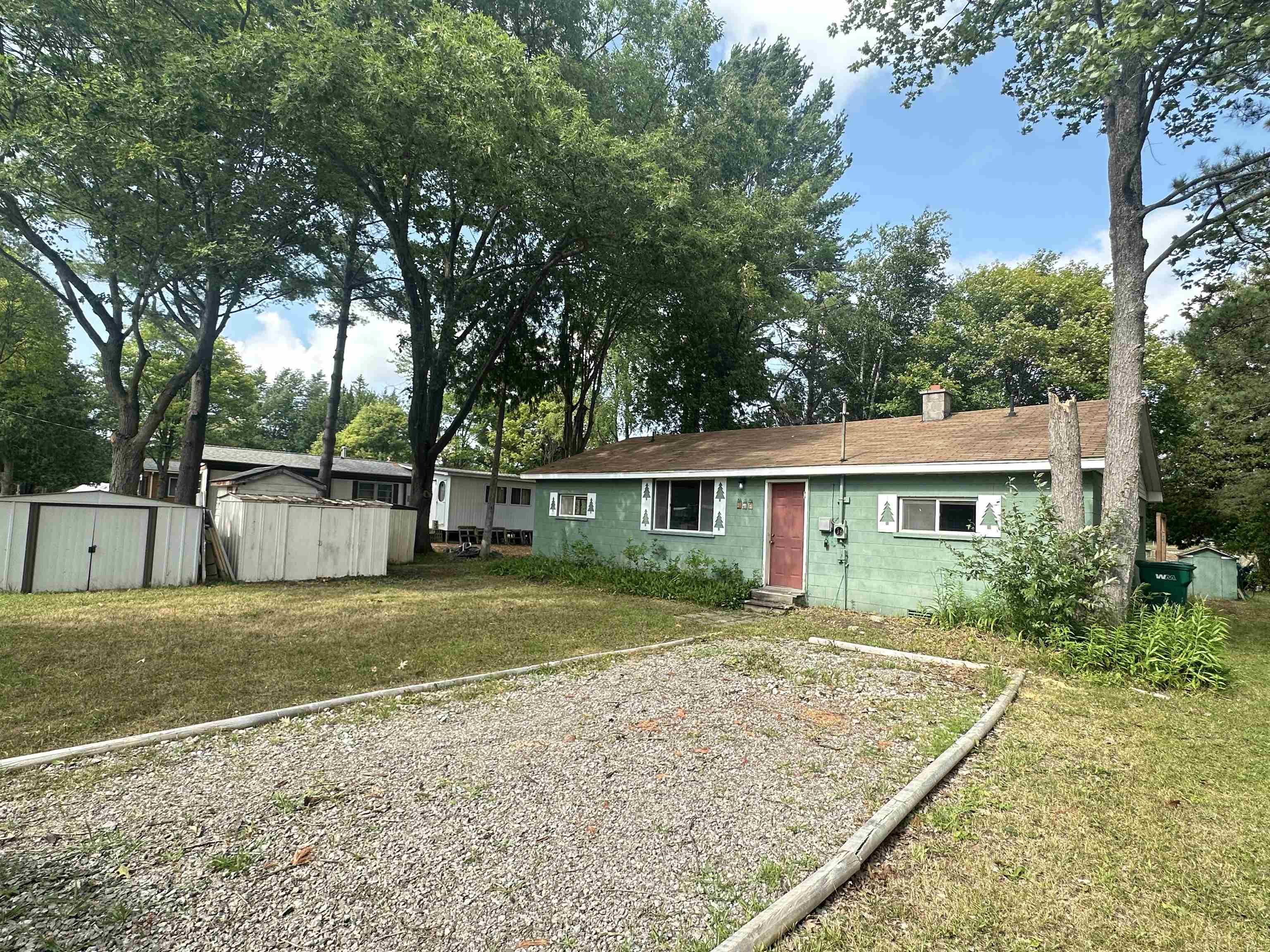 528 Hilo Road Gladwin, MI 48624 - Photo 19 of 25 Gallery Image 19
