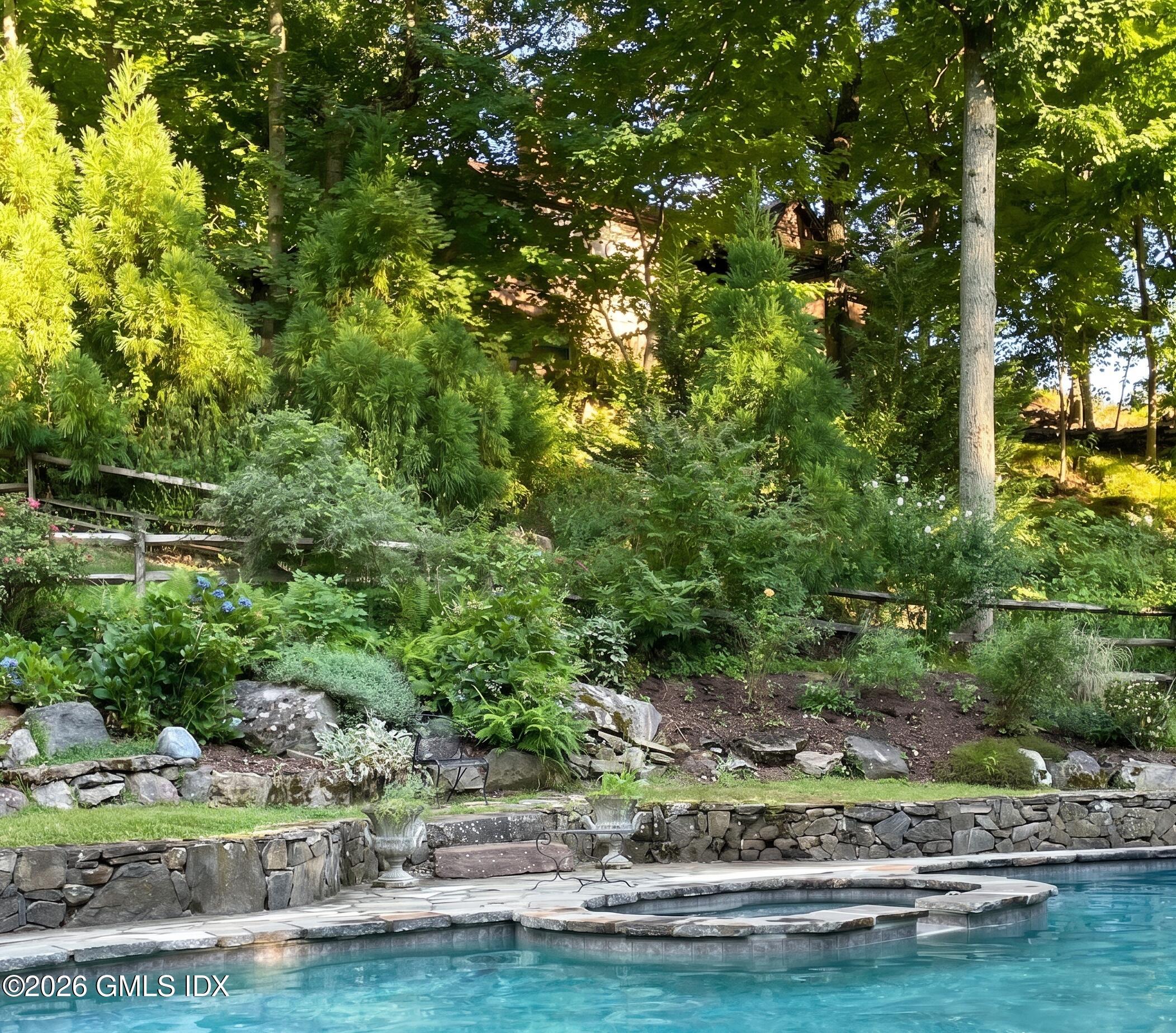 48 Goodwives River Road Darien, CT 06820 - Photo 20 of 20 48 Goodwives - Pool 2 EH