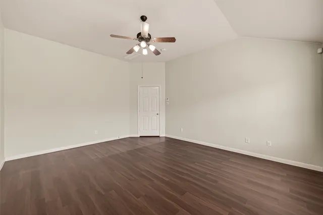 $2,100 | 12418 Shawwood Court, Houston, TX 77070