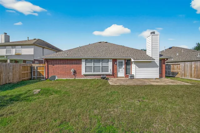 $2,100 | 12418 Shawwood Court, Houston, TX 77070