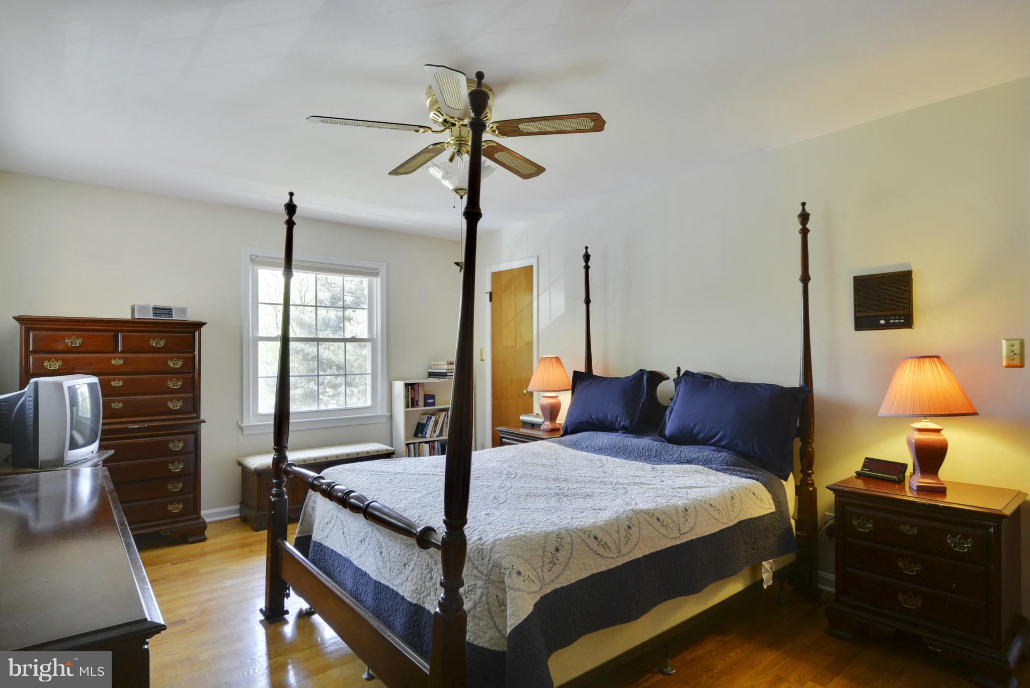 6716 Bulkley Road Lorton, VA 22079 - Photo 7 of 15 Bedroom (Master)