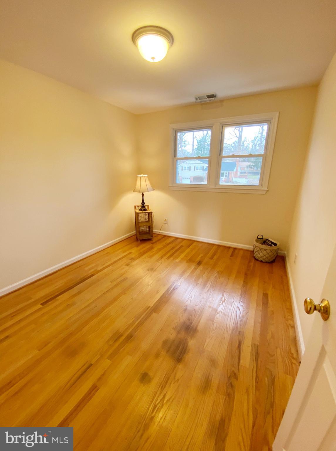 7603 Hogarth Street Springfield, VA 22151 - Photo 15 of 35