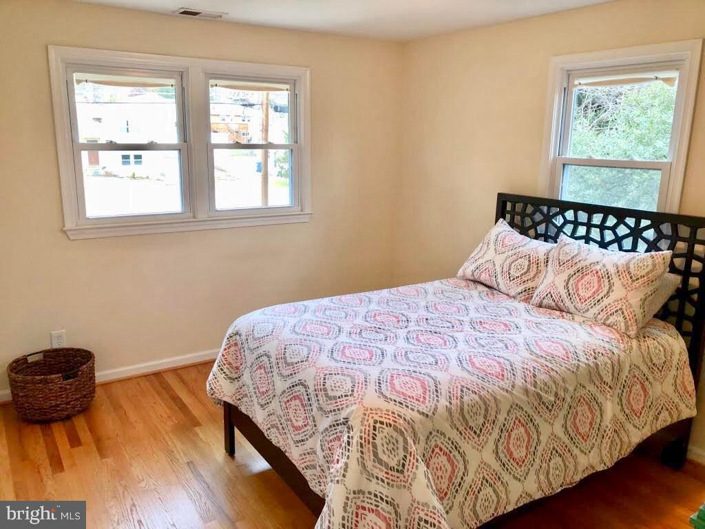 7603 Hogarth Street Springfield, VA 22151 - Photo 16 of 35