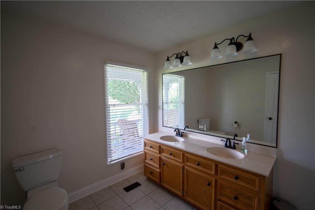 1731 Old Griffin Road Rural Hall, NC 27045 - Photo 17 of 29
