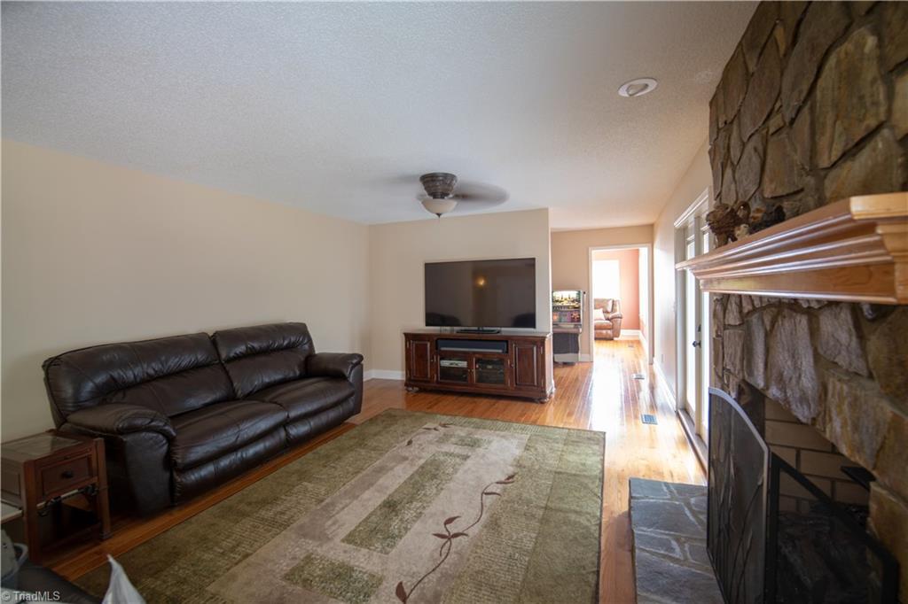 1731 Old Griffin Road Rural Hall, NC 27045 - Photo 5 of 29