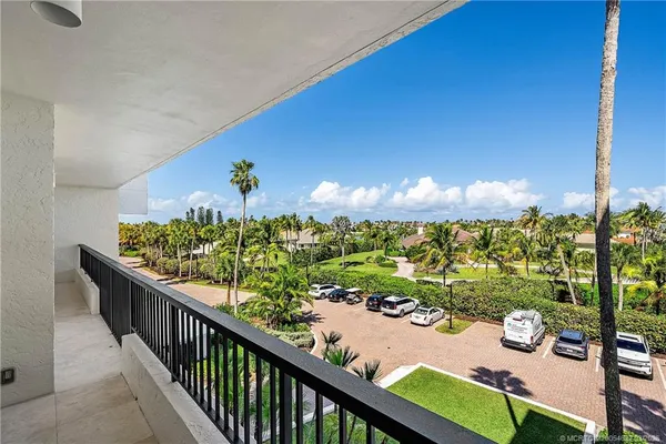 $3,595,000 | 2820 Southeast Dune Drive, Unit 2306, Stuart, FL 34996