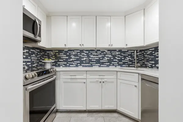 $859,000 | 247 Bunker Hill Street, Unit B, Boston, MA 02129
