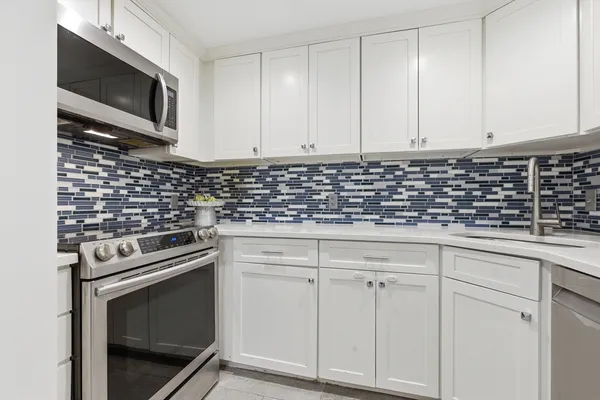 $859,000 | 247 Bunker Hill Street, Unit B, Boston, MA 02129