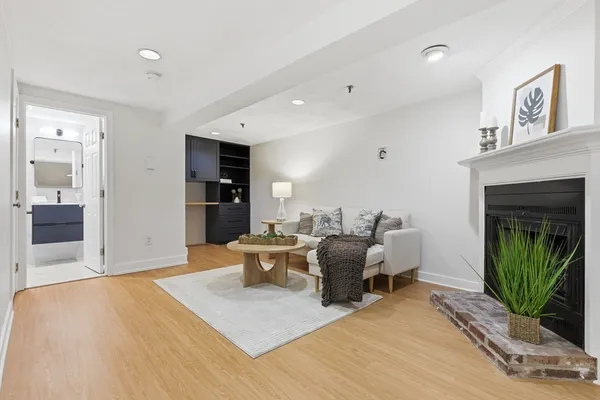 $859,000 | 247 Bunker Hill Street, Unit B, Boston, MA 02129