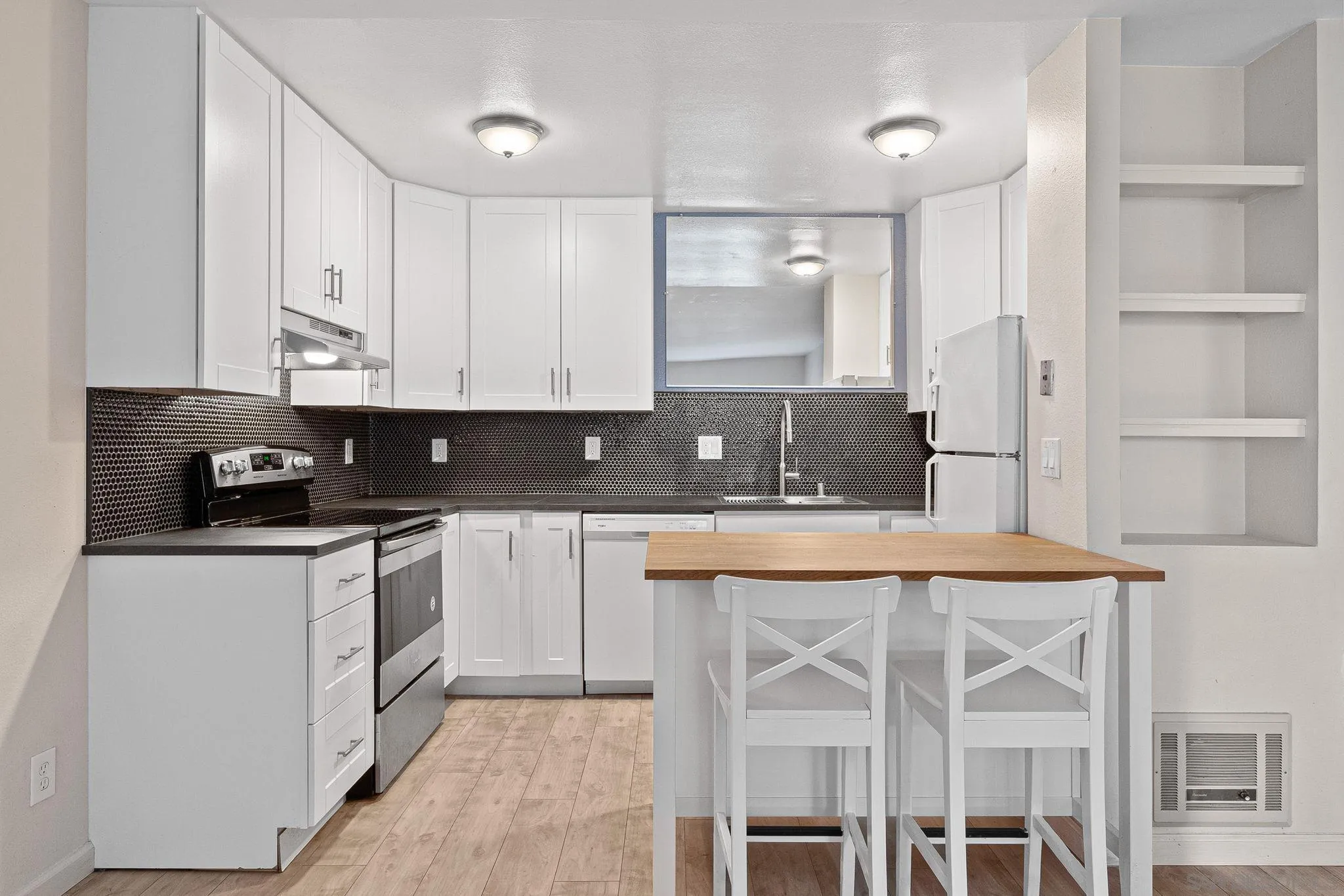 6362 Rancho Mission Road, Unit 711 San Diego, CA 92108 - Photo 1 of 35 Gallery Image 1