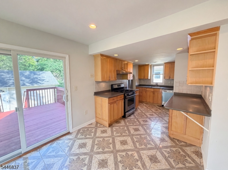 506 Lyons Road Bernards, NJ 07920 - Photo 2 of 23