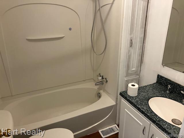 3571 South Sandusky Road Peck, MI 48466 - Photo 8 of 11 IMG_1801.jpg