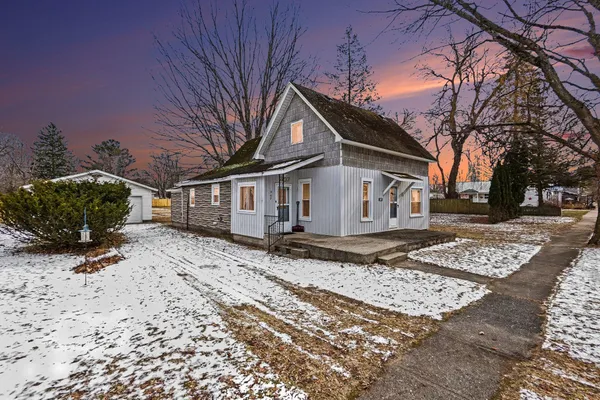 $165,000 | 307 Orton Street, Howard City, MI 49329