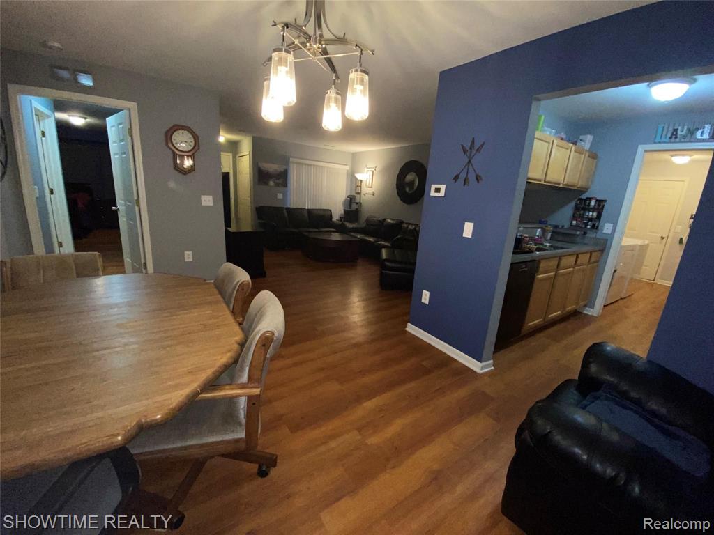 20618 Dunham Road Clinton Township, MI 48038 - Photo 8 of 20 Gallery Image 8