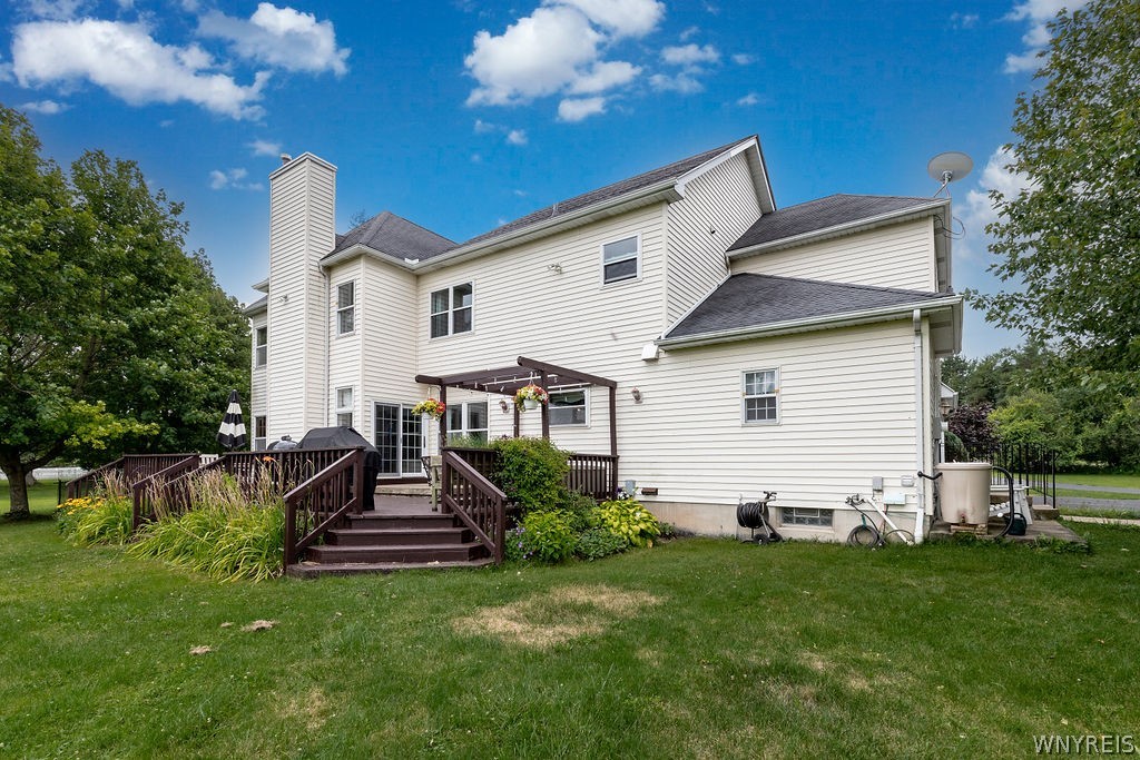 10290 Clarence Center Road Clarence, NY 14031 - Photo 3 of 50 Gallery Image 3