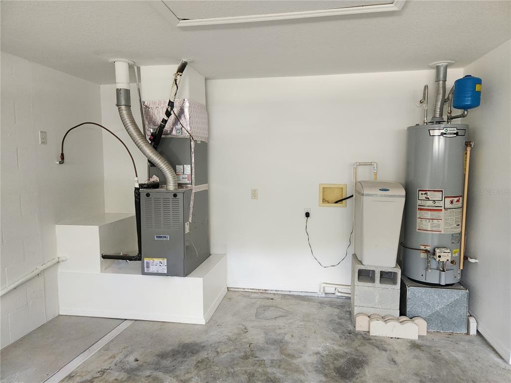 30631 Nickerson Loop Wesley Chapel, FL 33543 - Photo 33 of 33 a view of front door and entryway