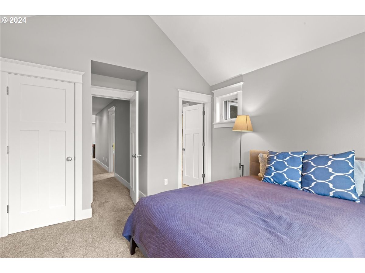 625 3rd Street Lake Oswego, OR 97034 - Photo 34 of 43 a bedroom with a bed and a window