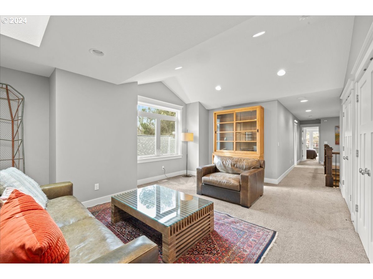 625 3rd Street Lake Oswego, OR 97034 - Photo 40 of 43 a living room with furniture and a window