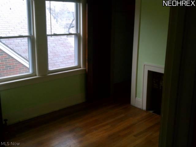 18311 Rosecliff Road Cleveland, OH 44119 - Photo 17 of 25 Gallery Image 17