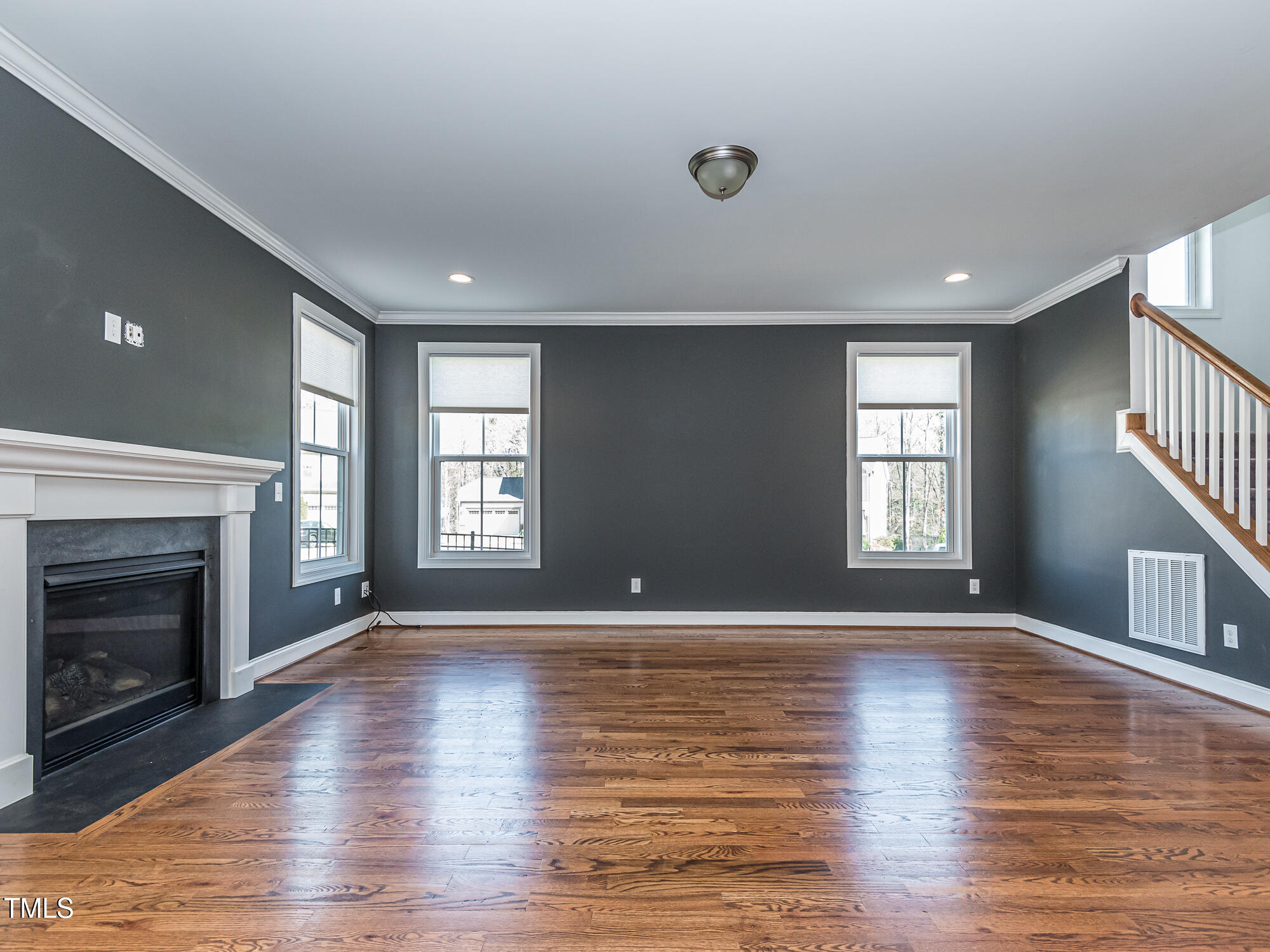 5347 Cypress Lane Raleigh, NC 27609 - Photo 16 of 57 InTrust_Realty_Lee_5347_Cypress-7060
