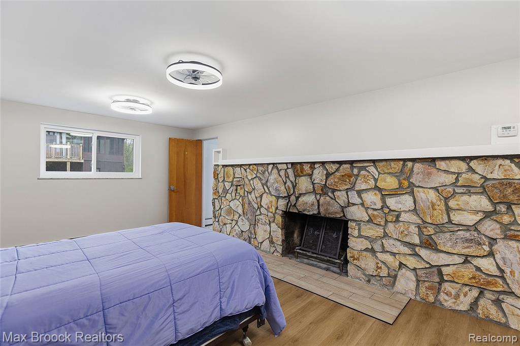1392 Maple Grove Road Lapeer, MI 48446 - Photo 17 of 68