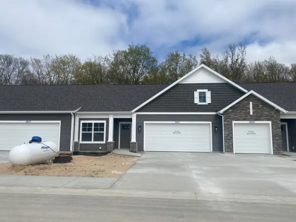 $429,000 | 2831 West Cobblestone Ct. Southeast, Unit 14, Kentwood, MI 49512
