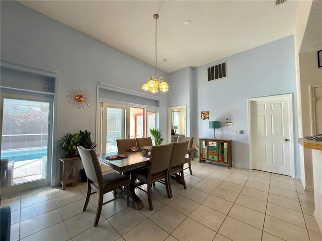 $2,200 | 235 Hollinghead Loop, Davenport, FL 33896