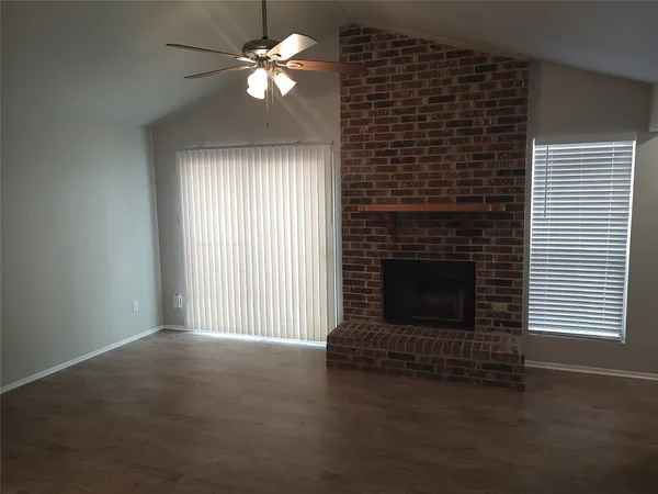 $1,750 | 7105 Treasure Cove, Unit 14, Austin, TX 78745