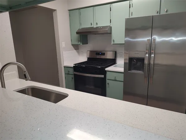 $1,750 | 7105 Treasure Cove, Unit 14, Austin, TX 78745