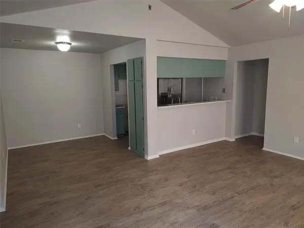 $1,750 | 7105 Treasure Cove, Unit 14, Austin, TX 78745