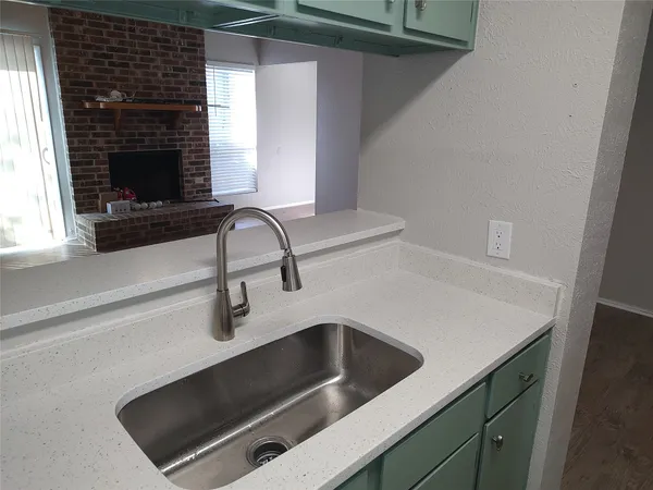 $1,750 | 7105 Treasure Cove, Unit 14, Austin, TX 78745