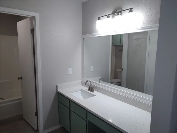 $1,750 | 7105 Treasure Cove, Unit 14, Austin, TX 78745