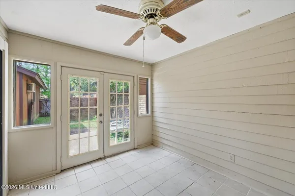 $200,000 | 5 Shore Drive, Clinton, MS 39056