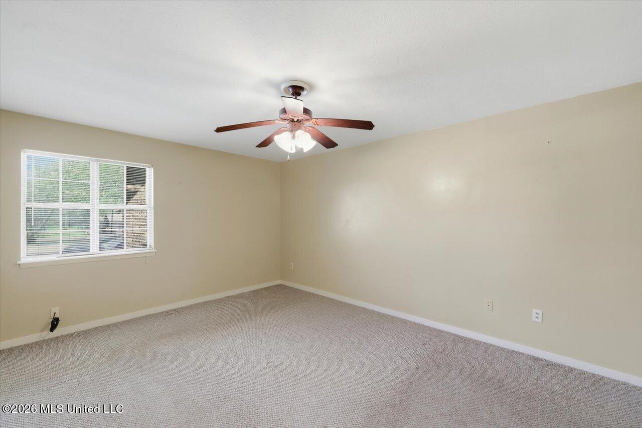 5 Shore Drive Clinton, MS 39056 - Photo 18 of 31 18-5 Shore Dr _ Home Tours MS