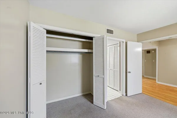 $200,000 | 5 Shore Drive, Clinton, MS 39056