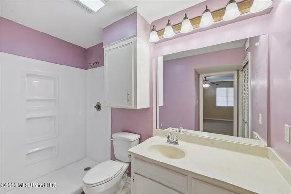 $200,000 | 5 Shore Drive, Clinton, MS 39056