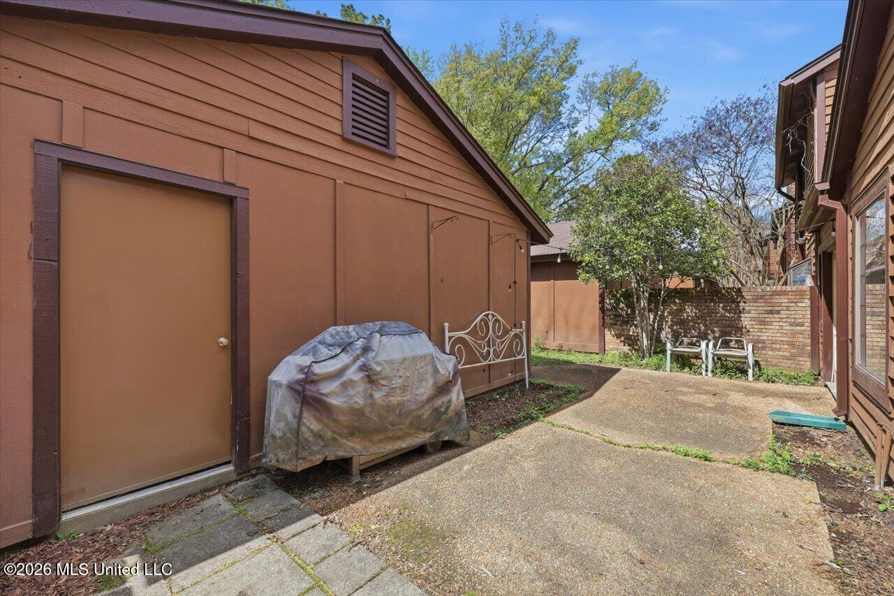 5 Shore Drive Clinton, MS 39056 - Photo 27 of 31 27-5 Shore Dr _ Home Tours MS