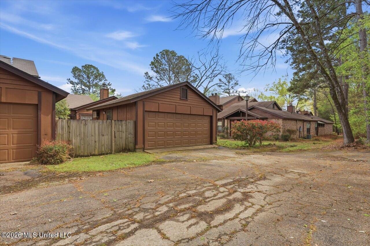 5 Shore Drive Clinton, MS 39056 - Photo 31 of 31 31-5 Shore Dr _ Home Tours MS