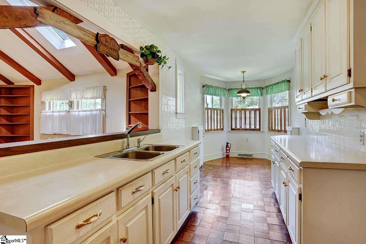 203 Highland Road Easley, SC 29640 - Photo 17 of 26
