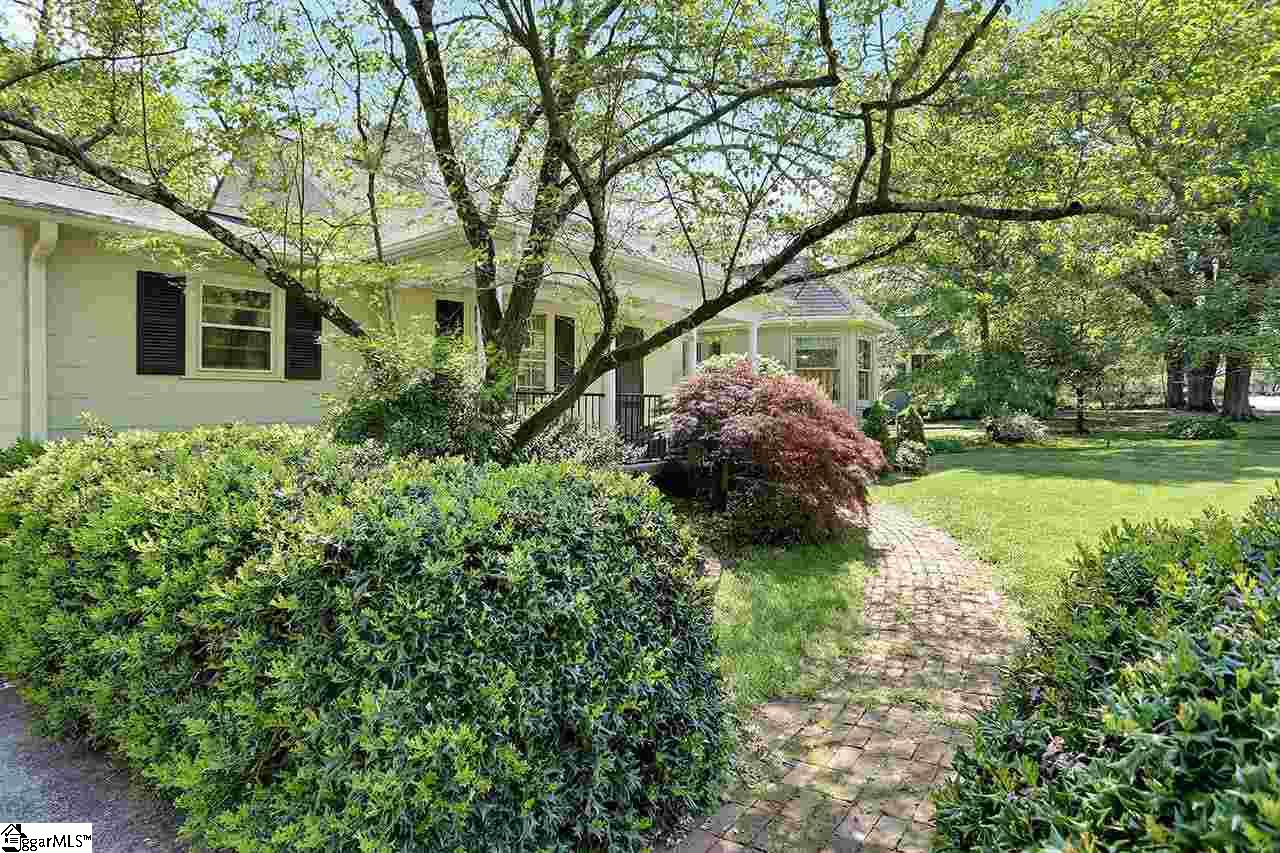 203 Highland Road Easley, SC 29640 - Photo 3 of 26