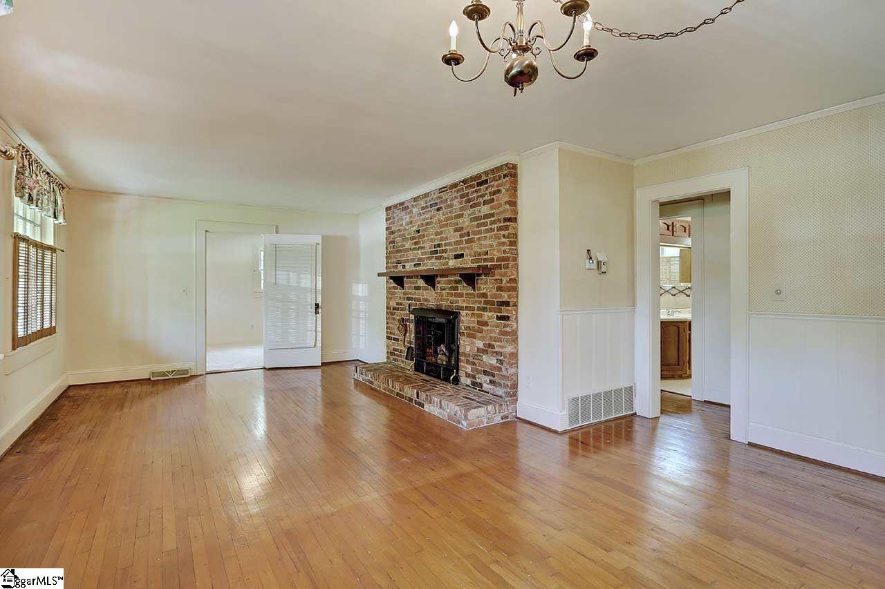 203 Highland Road Easley, SC 29640 - Photo 6 of 26