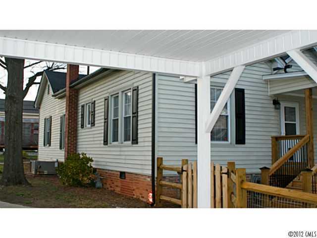 210 North Ridge Avenue, Unit 210 Kannapolis, NC 28083 - Photo 5 of 10 Gallery Image 5