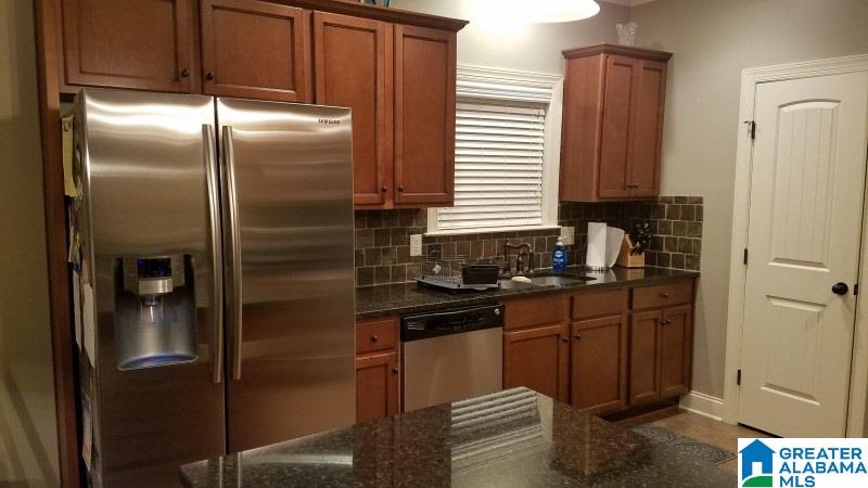 424 Heathersage Road Alabaster, AL 35114 - Photo 3 of 23