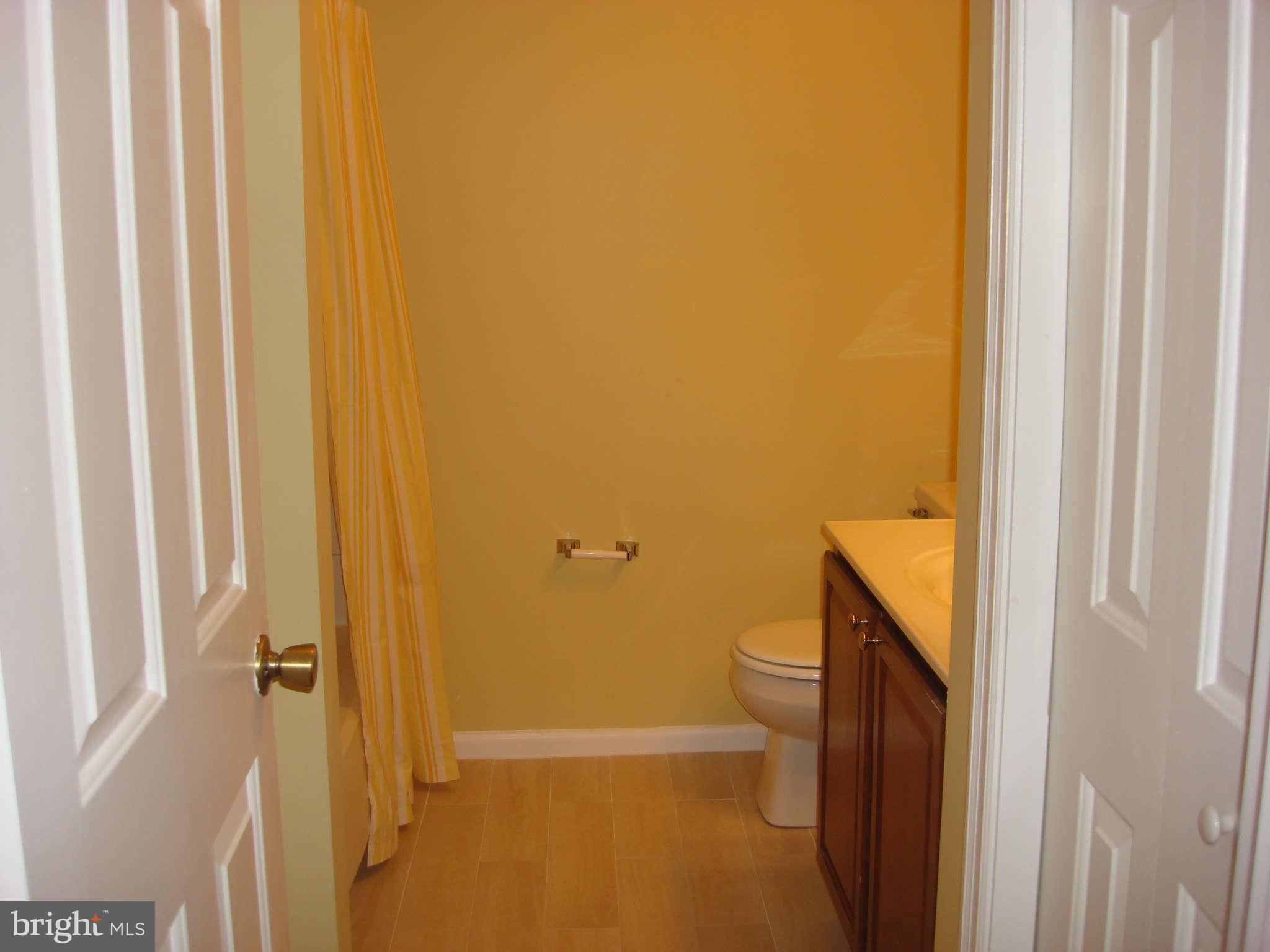 1546 Poplar Grove Drive Reston, VA 20194 - Photo 18 of 19 Interior (General)