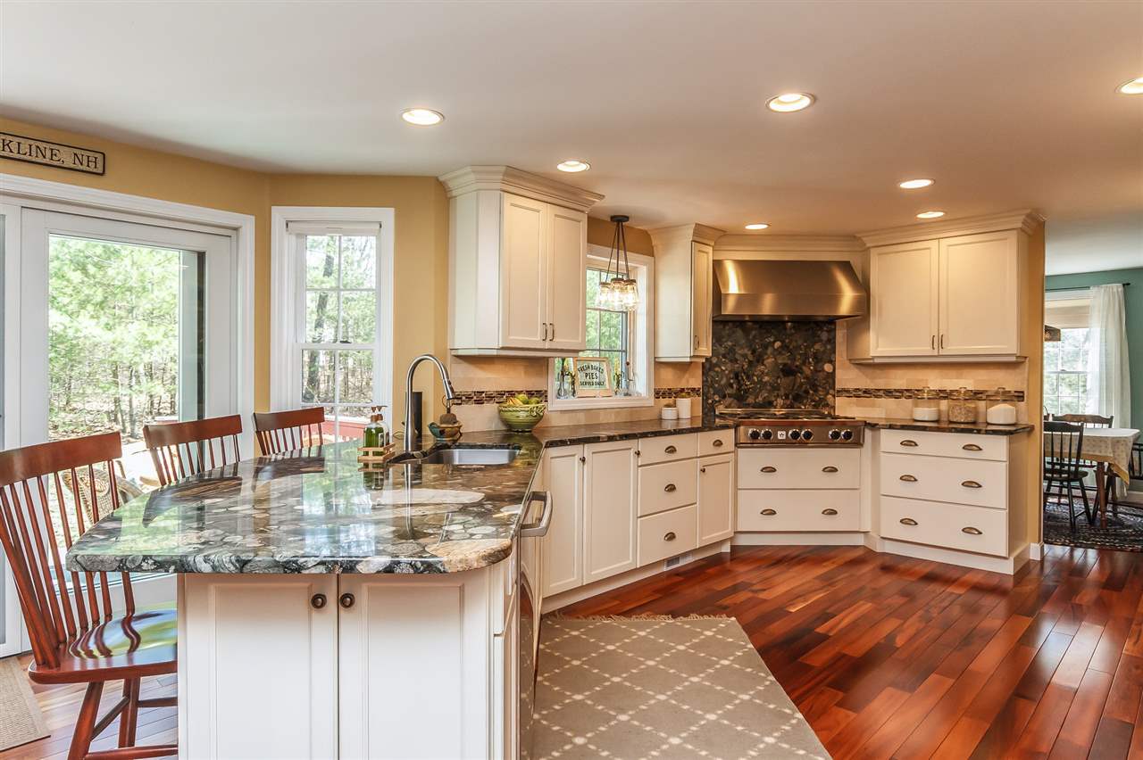 37 Westview Road Brookline, NH 03033 - Photo 2 of 40