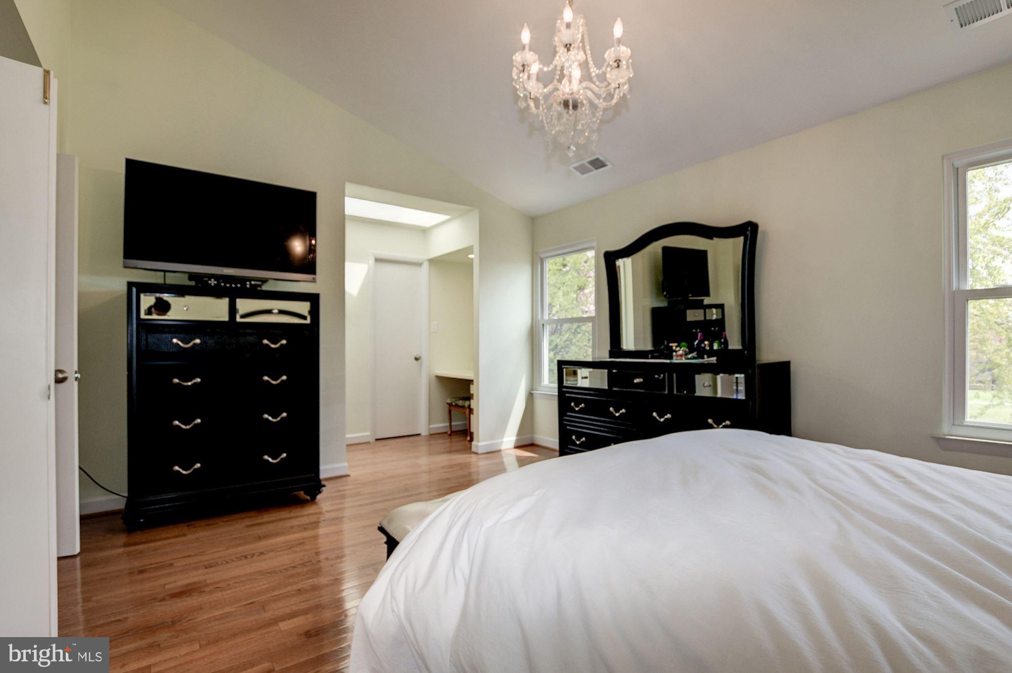9730 Noble Ridge Terrace Gaithersburg, MD 20882 - Photo 27 of 54 Gallery Image 27