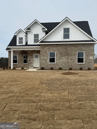$344,500 | 426 Burlington Drive, Lizella, GA 31052