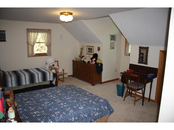 81 Beacon Hill Road Thornton, NH 03285 - Photo 16 of 27